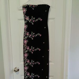 2000 Roberta Velvet Strapless Dress